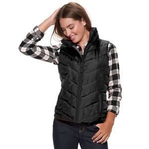 **SO* Black Sleeveless Junior's Puffer Vest Size Large